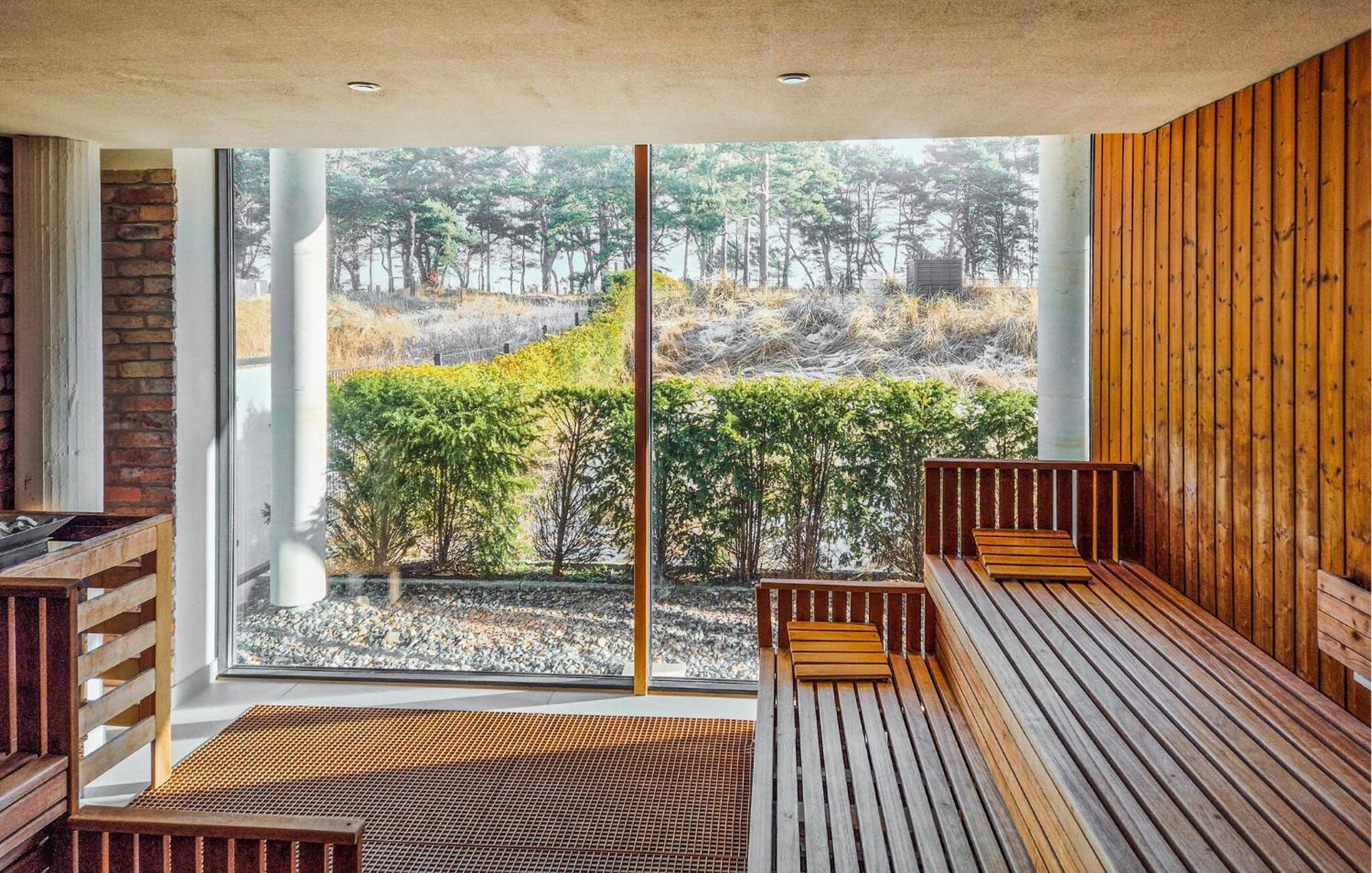 Garden Suite *